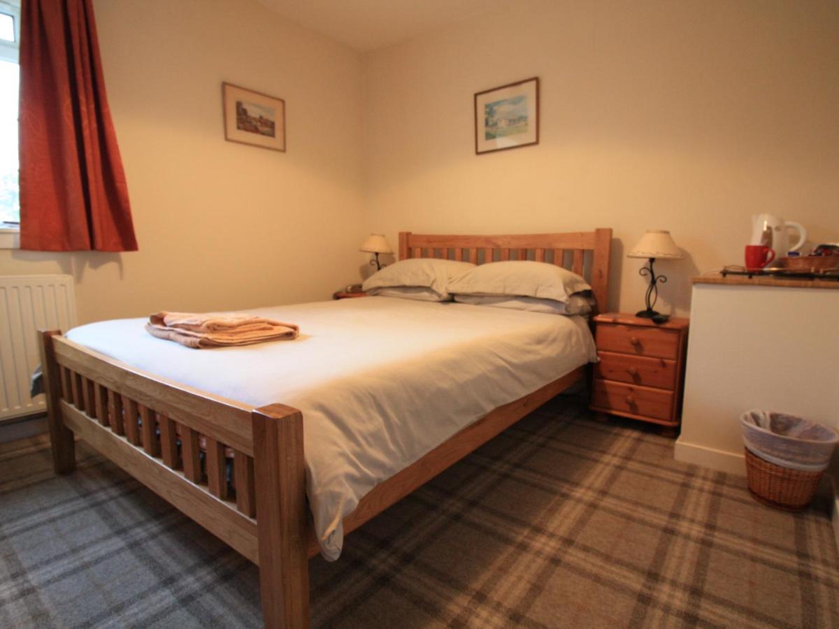 แบลร์เมนส์ เกสท์เฮาส์ Hotel Kirk of Shotts ห้อง รูปภาพ