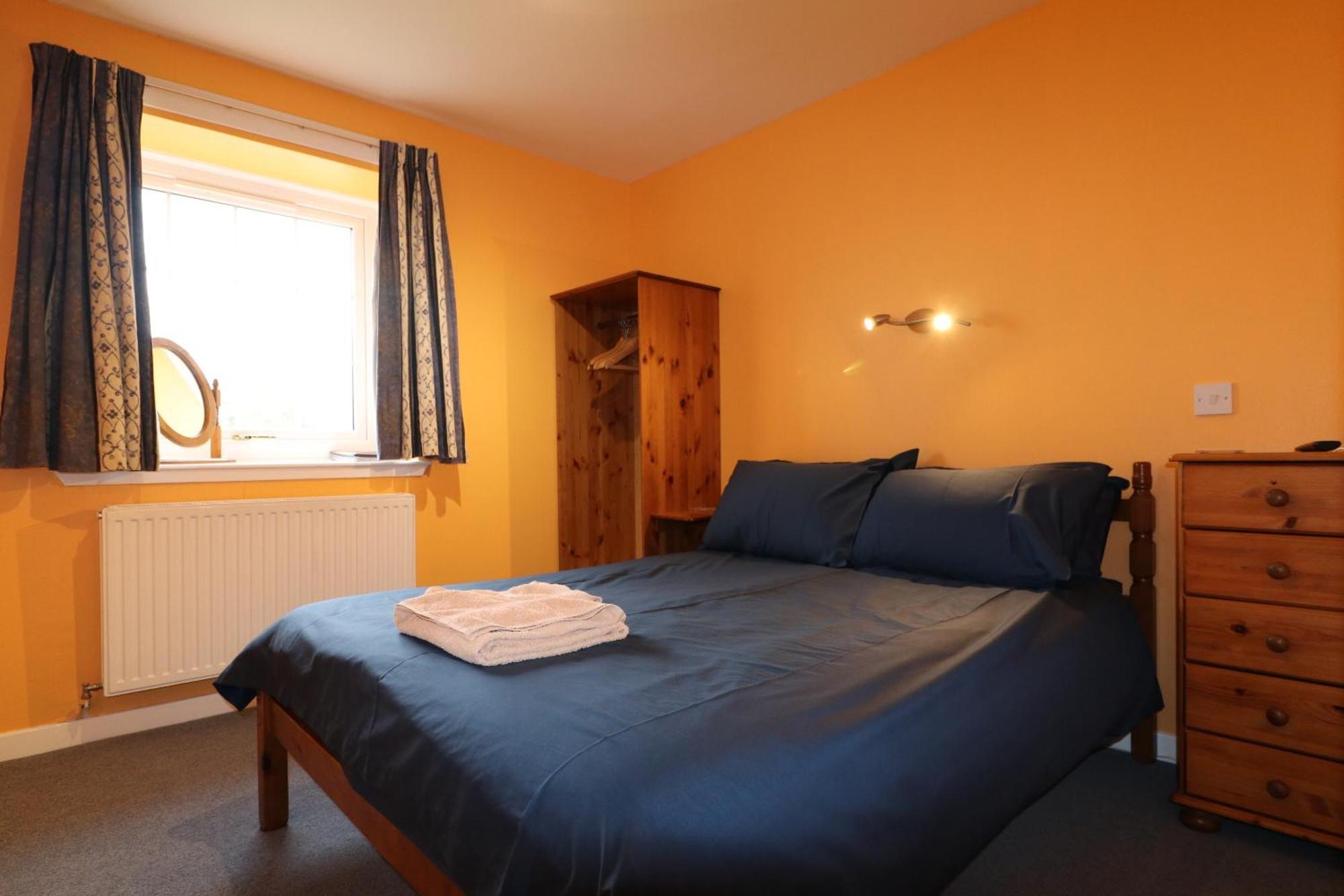 แบลร์เมนส์ เกสท์เฮาส์ Hotel Kirk of Shotts ห้อง รูปภาพ